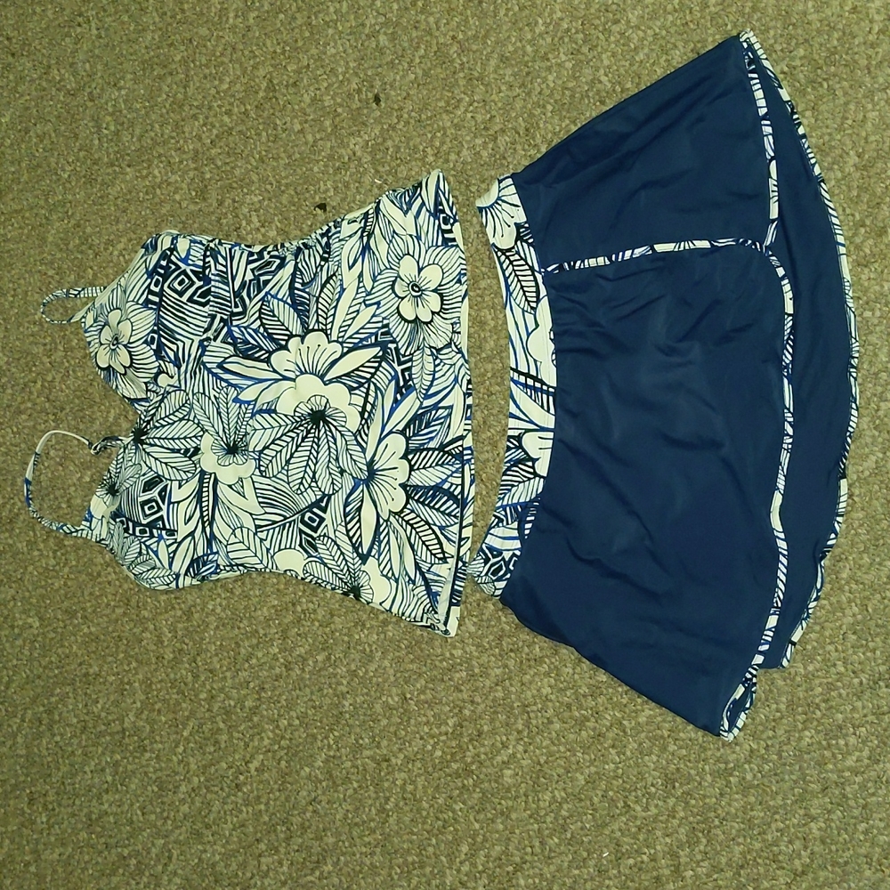 Jacklyn Smith 2 Piece Tankini Swimsuit